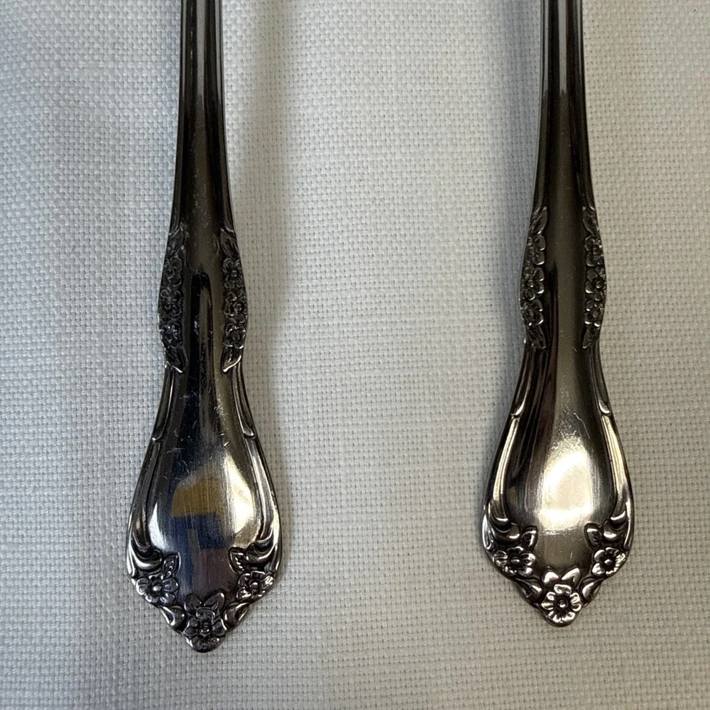 Wm A Rogers Deluxe Stainless Mansfield Amadeus Oneida LTD 9 Soup Dinner Spoons
